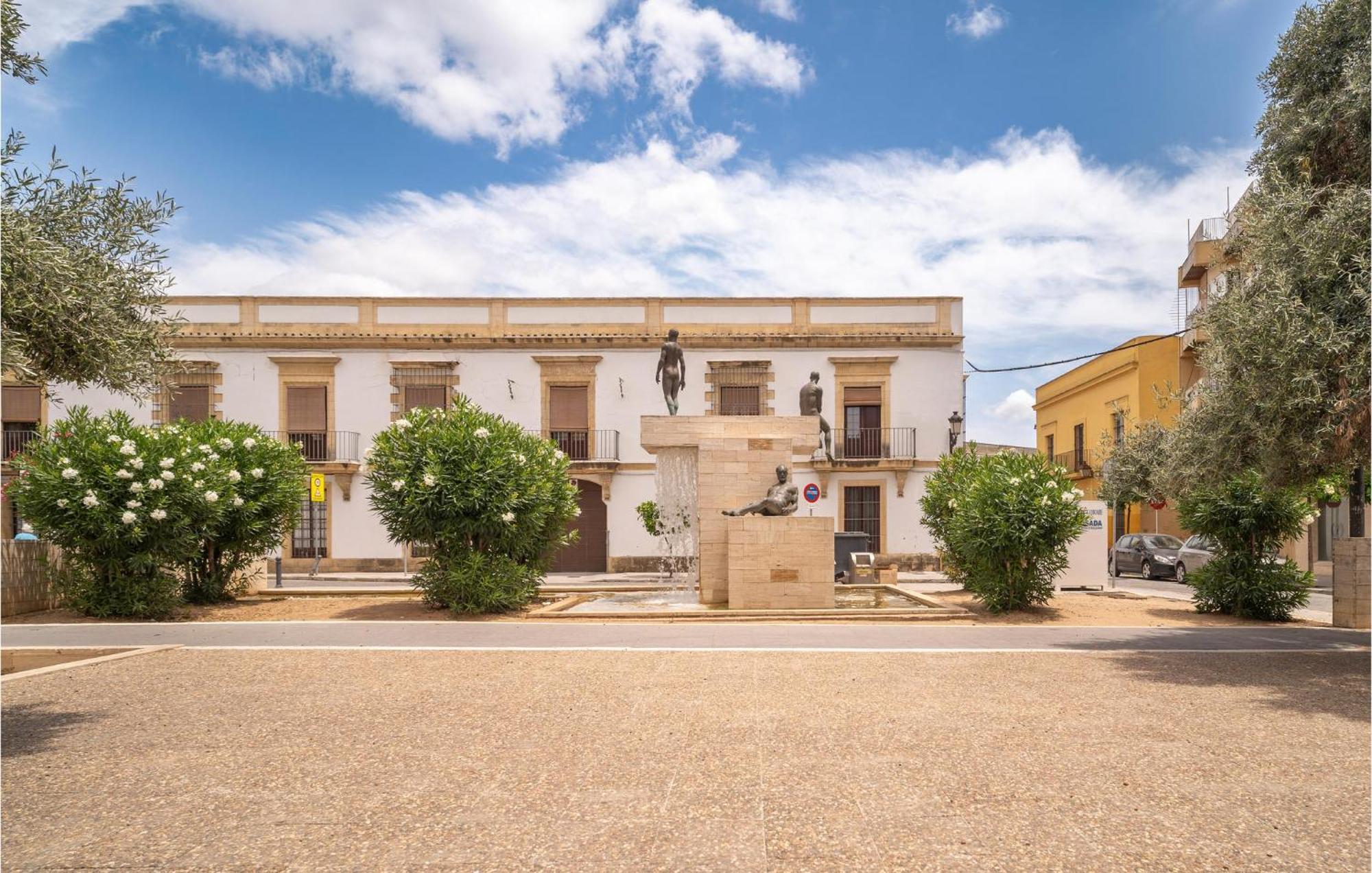 Pet Friendly Apartment In Jerez De La Frontera Buitenkant foto